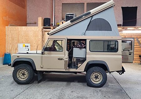 Land Rover Defender 110 Td5 Station Wagon SE Sondermodell!!