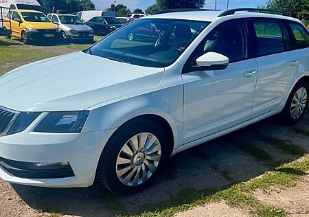 Skoda Octavia Combi Ambition
