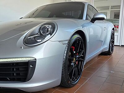 Porsche 911 Carrera S PDK 2 J. Garantie 1-Hand Panorama