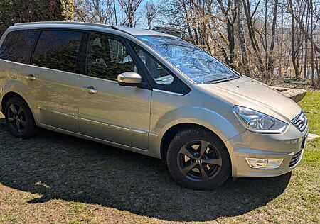 Ford Galaxy 2,0 Titanium Titanium