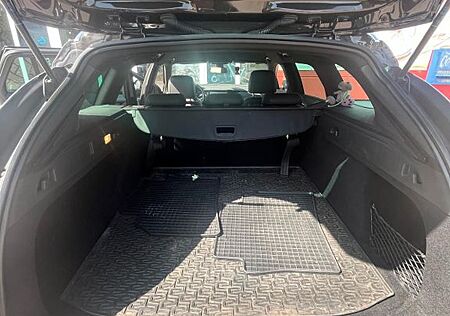 Opel Insignia 2.0 Turbo 147kW Business Elegance A...