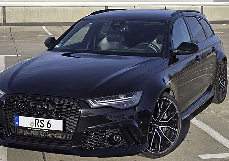 Audi RS6 4.0 TFSI performance *Dynamik Plus*