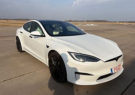 Tesla Model S Tri-Motor Allradantrieb Plaid Plaid