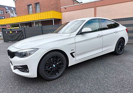 BMW 3er GT 320 d xDrive Sport Line LED-NAVi-Leder