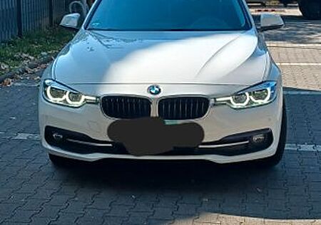 BMW 318d Touring Sport Line Sport Line Panorama Dach