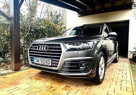 Audi Q7 3.0 TDI quattro tiptronic S Line