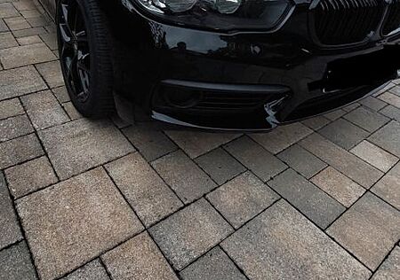 BMW 118i F21