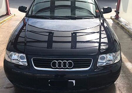 Audi A3 1.6 Ambiente Ambiente