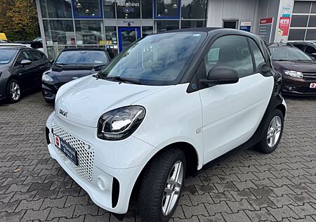 Smart ForTwo coupe electric drive EQ Apple CarPlay And