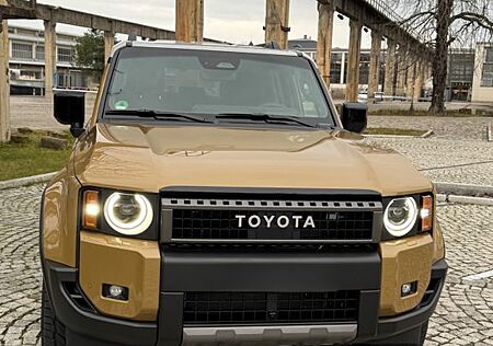Toyota Land Cruiser 2.8 D-4D First Edit. Neu. AHK.