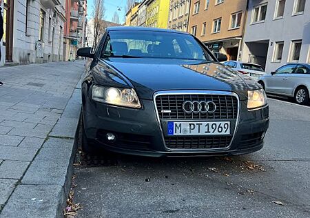 Audi A6 2.4 quattro -