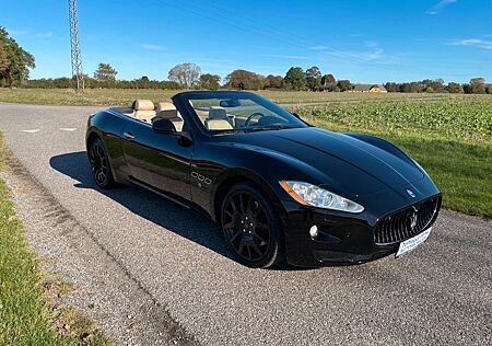 Maserati GranCabrio 4.7 V8 Automatik