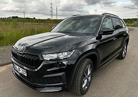 Skoda Kodiaq 2.0 4x4 SPORTLINE ACC, Panorama Dach, AHK