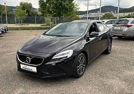 Volvo V40 T2 Black Edition LED Alu AC Navi PTC Euro6**