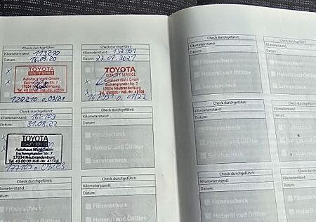 Toyota Auris Touring Sports Touring Sports 1,4-l-D-...