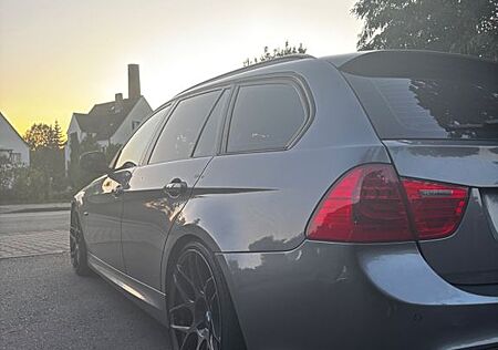 BMW 318d Touring