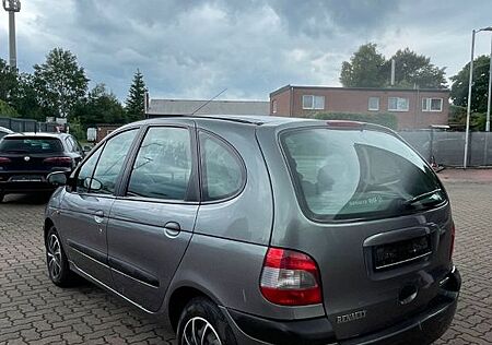 Renault Scenic Dynamique 1.6 16V.TÜV neu.
