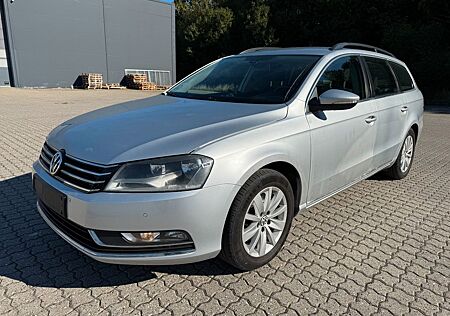 VW Passat Variant gebraucht kaufen VW Passat Variant Volkswagen Passat Comfortline BlueMotion 1.6 105PS nr 85290