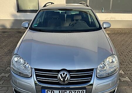 VW Golf Volkswagen 1.4 TSI NEUER TÜV