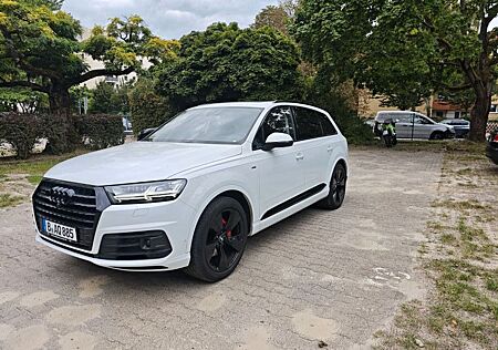 Audi Q7 3.0 TDI quattro tiptronic -