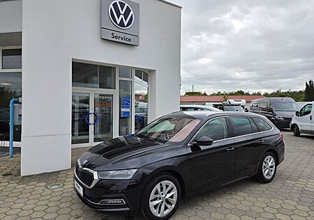 Skoda Octavia Combi Style AHK Matrix ACC HeadUp