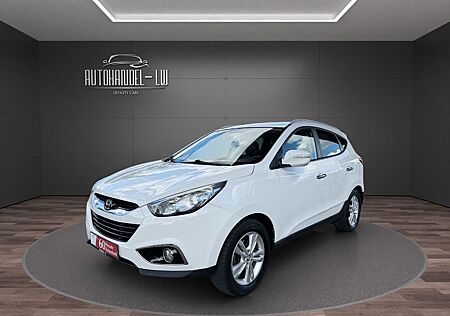 Hyundai ix35 Style 2.0 CRDi 4WD/1. Hand/HU NEU/NAV/TEMP
