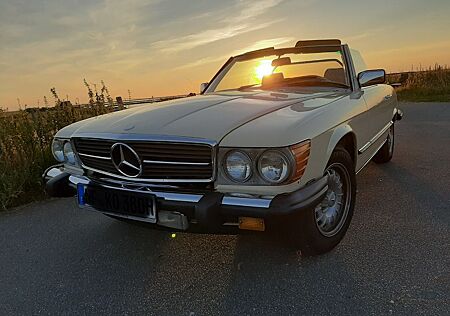 Mercedes-Benz 380 SL/107