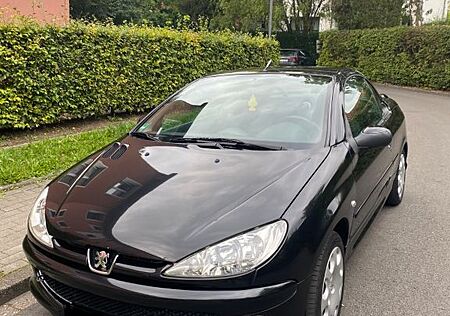 Peugeot 206 CC Filou 110 | *TÜV neu* | schwarz