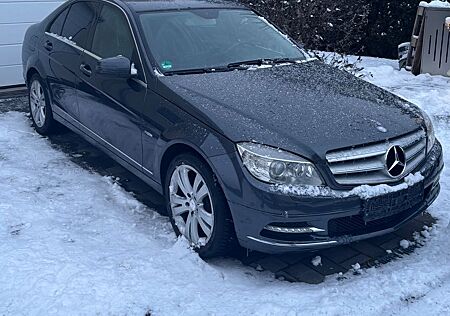 Mercedes-Benz C 200 CGI BlueEFFICIENCY AVANTG. Autom. AVAN...