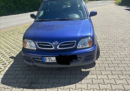 Nissan Micra 1.0 Elegance Elegance