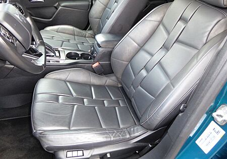 DS Automobiles DS3 Crossback PureTech Opera 130 ETG8