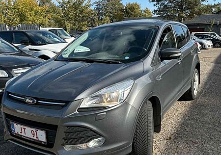 Ford Kuga Trend 2.0 TDCi 140ps SUV 4WD AUTOMATIC