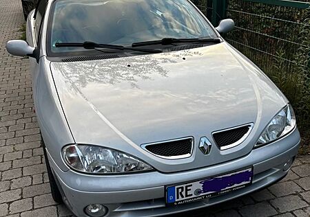 Renault Megane Cabriolet Dynamique 1.6 16V Dynamique