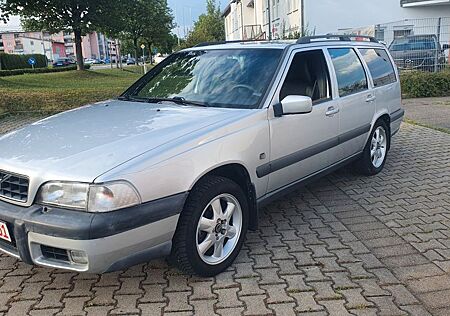 Volvo XC 70 V70 XC AWD. "Tüv neu + ZR neu "