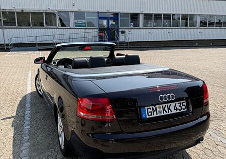 Audi A4 2.0 TDI (DPF) multitronic Cabriolet -