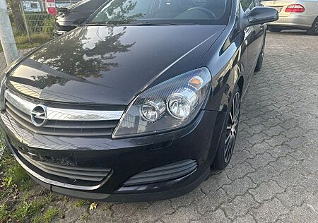 Opel Astra H GTC Edition