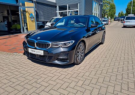 BMW 320 i M Sport Limo