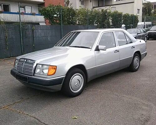 Mercedes-Benz E 230  Aut. SD