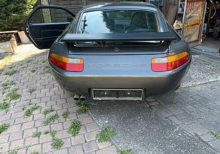 Porsche 928 S 4 Auto