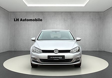 VW Golf Volkswagen VII Lim. Cup BMT Navi SHZ PDC