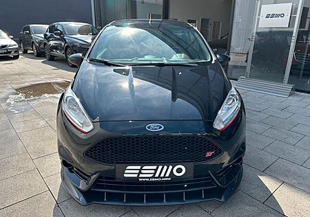 Ford Fiesta 1.6 182ps ST-Line /Recaro/Allwetterreifen