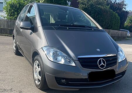 Mercedes-Benz A 160 Autotronic Gepflegtes Fahrzeug