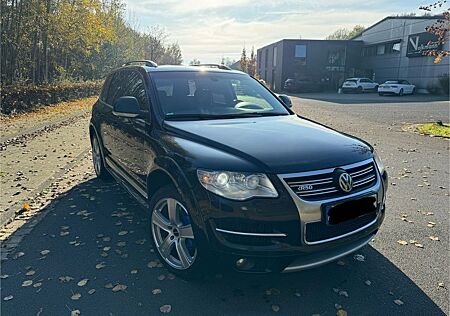 VW Touareg Volkswagen R50 V10 TDI