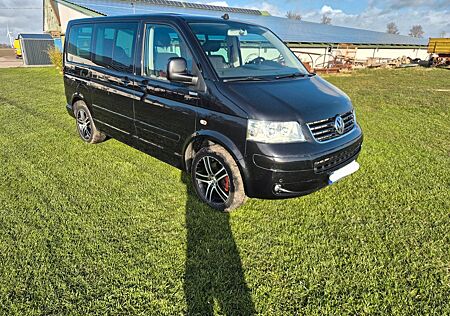VW T5 Multivan Volkswagen Concert
