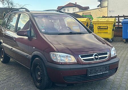 Opel Zafira 1.6 -