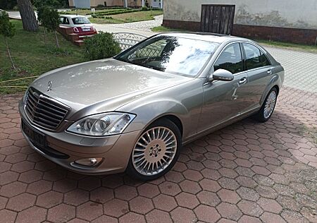Mercedes-Benz S 500