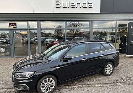 Fiat Tipo Kombi 1.4 T-Jet Lounge AWR NAVI