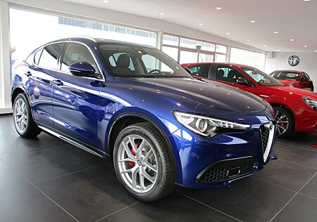 Alfa Romeo Stelvio 2.0 Turbo 16V AT8-Q4 Lusso Ti