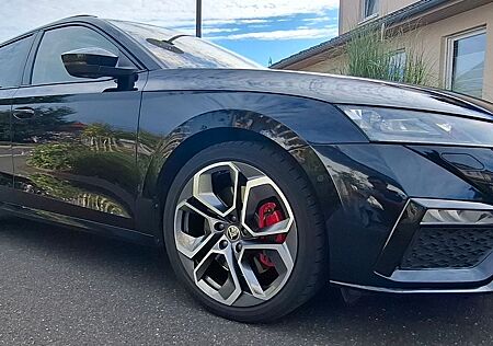 Skoda Octavia 2.0 TSI DSG RS COMBI RS