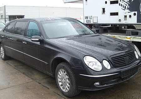 Mercedes-Benz E 220 CDI REMETZCAR Strechlimousine 6- Türen